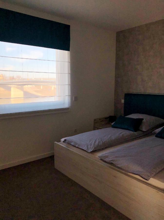 Moment Apartments Szolnok Luaran gambar