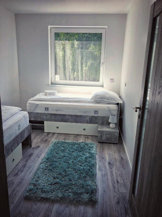 Moment Apartments Szolnok Luaran gambar