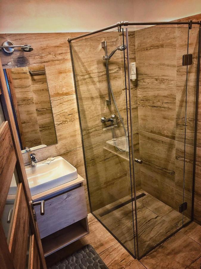 Moment Apartments Szolnok Luaran gambar