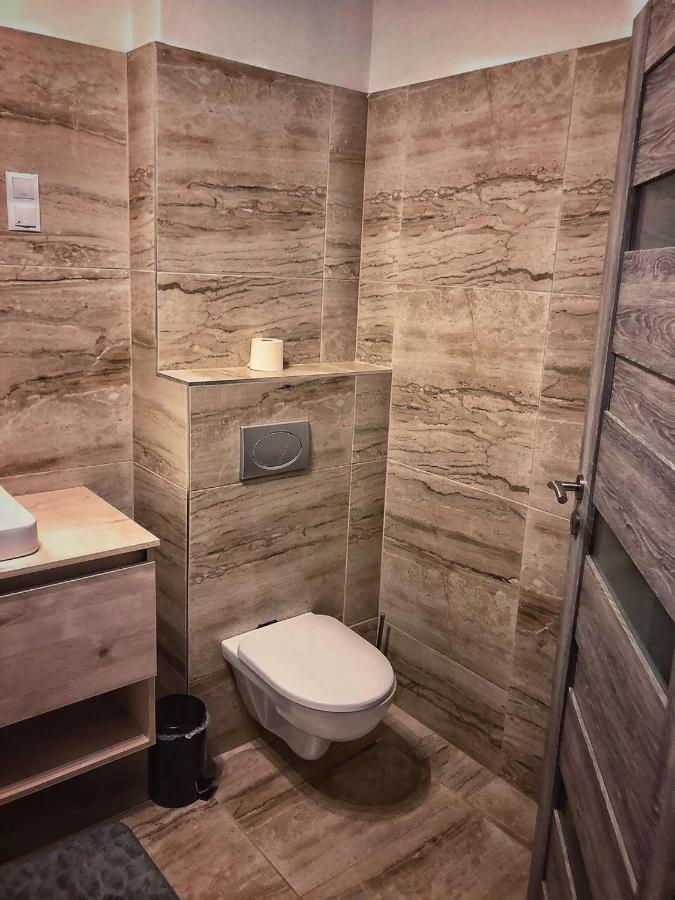 Moment Apartments Szolnok Luaran gambar